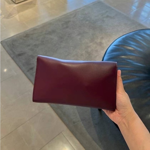 Burberry Hazelmere Printed Logo Leather Mahogany Red Crossbody Bag - Picture 5 of 13